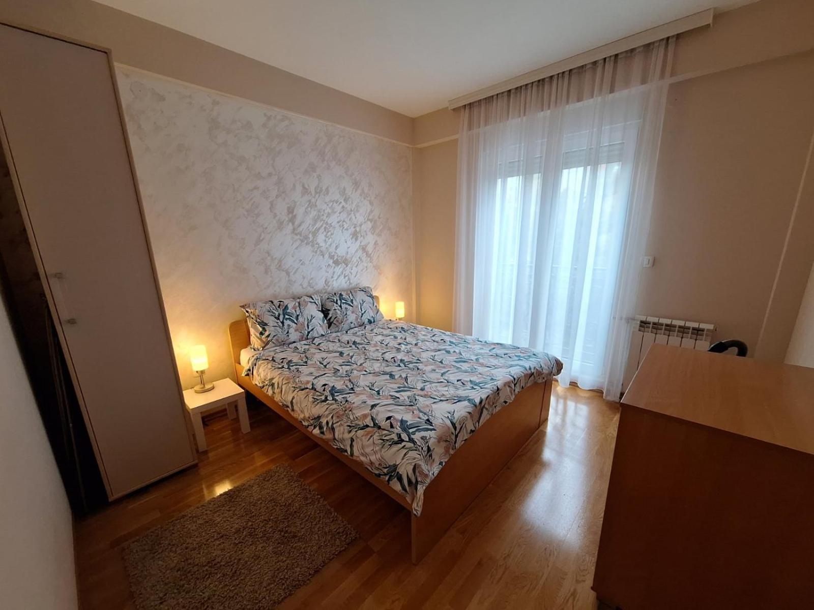 San Apartment Cacak Exterior photo